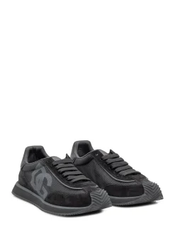 Low Top Sneaker with Side Logo