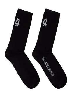 Mid-length logo socks