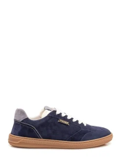 Sneakers with Laces and Inserts