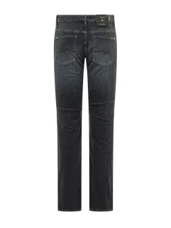 The Slim Jeans with Slim Leg